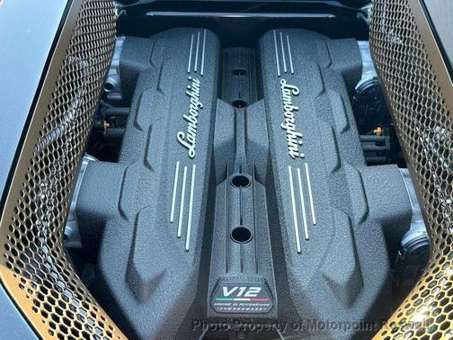 2024 Lamborghini Revuelto Coupe