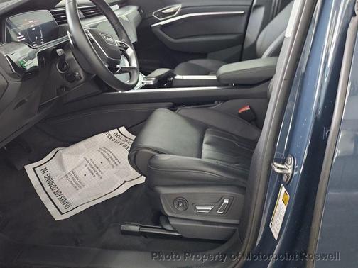 2024 Audi Q8 e-tron Prestige