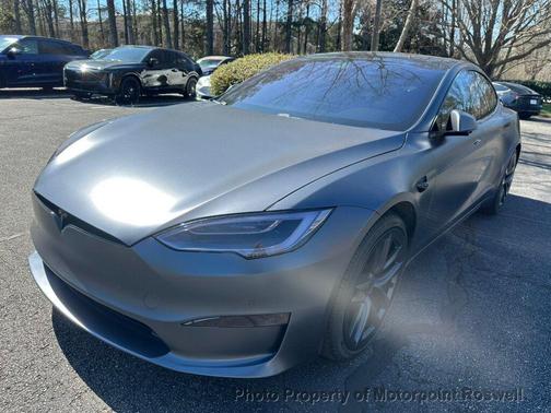 2022 Tesla Model S Plaid