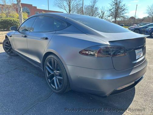 2022 Tesla Model S Plaid