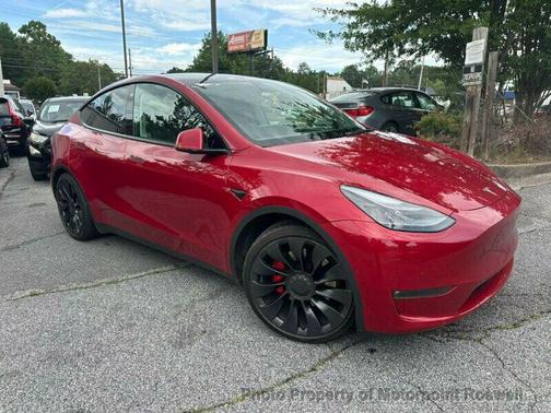 Red Multi-Coat 2022 Tesla Model Y Performance Dual Motor All-Wheel Drive