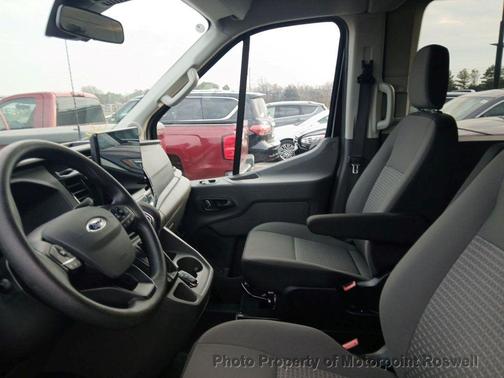 2024 Ford Transit-350 XLT