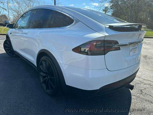 2019 Tesla Model X Long Range