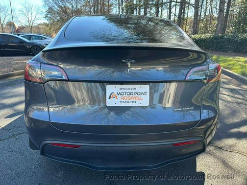 2023 Tesla Model Y Long Range Dual Motor All-Wheel Drive