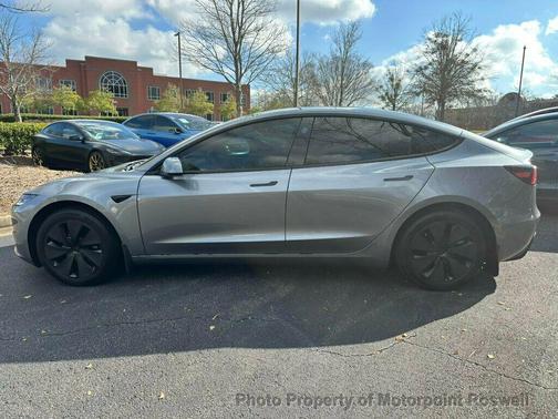 2024 Tesla Model 3 Long Range