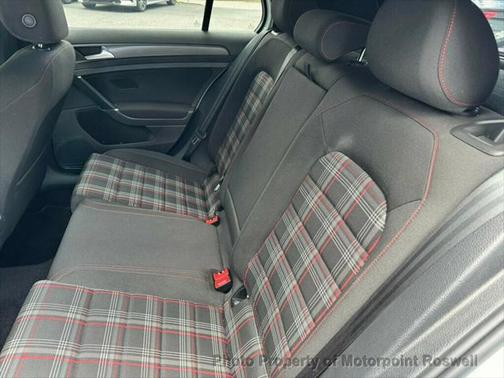 2018 Volkswagen Golf GTI 2.0T S 4-Door