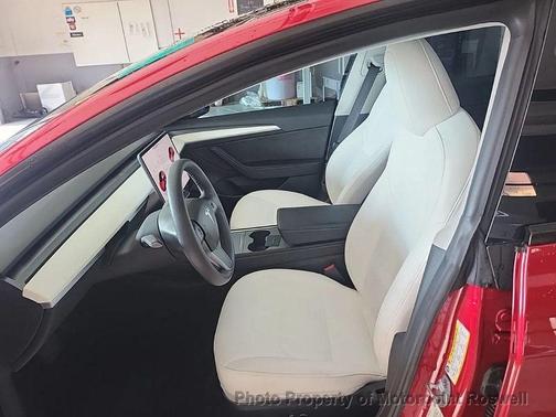 2023 Tesla Model 3 Standard Range