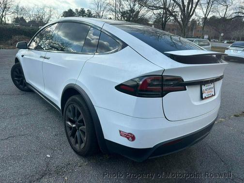 2024 Tesla Model X Long Range