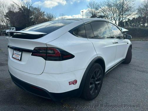 2024 Tesla Model X Long Range
