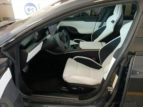 2024 Tesla Model S Plaid
