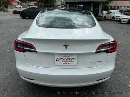 2022 Tesla Model 3 Long Range