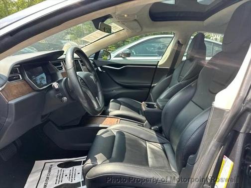 2017 Tesla Model S 75D