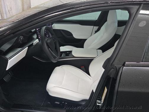 2024 Tesla Model S Plaid