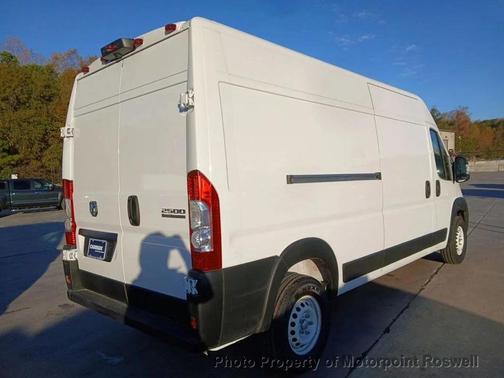 2025 RAM ProMaster 2500 Tradesman