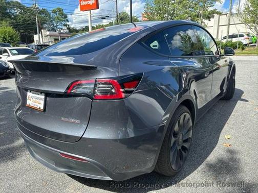 2023 Tesla Model Y Performance Dual Motor All-Wheel Drive