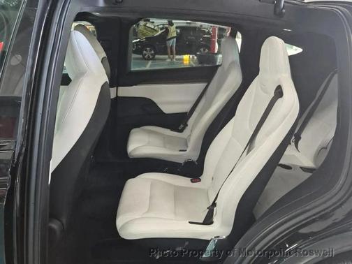 2023 Tesla Model X Standard Range