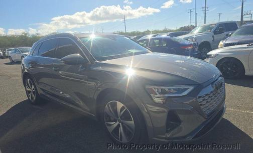 2024 Audi Q8 e-tron Premium