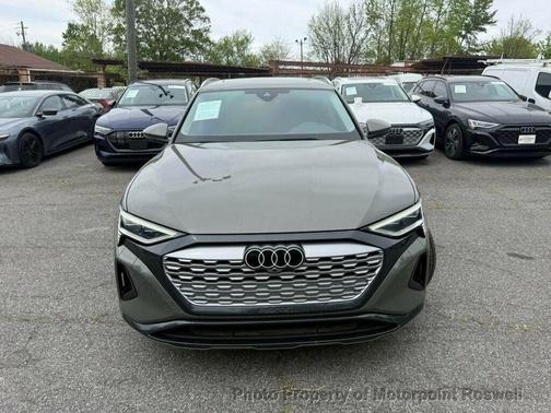 Chronos Gray Metallic 2024 Audi Q8 e-tron Premium