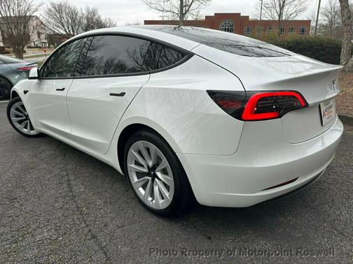 2023 Tesla Model 3 Standard Range