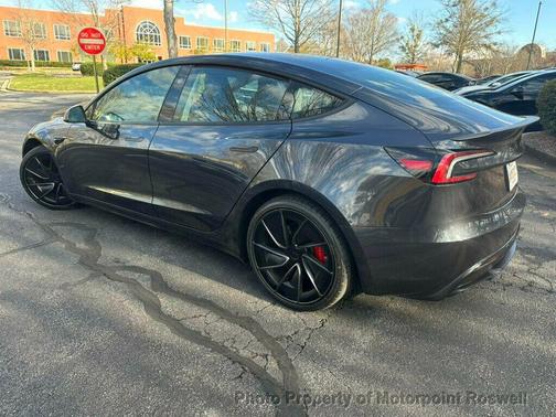 2024 Tesla Model 3 Performance