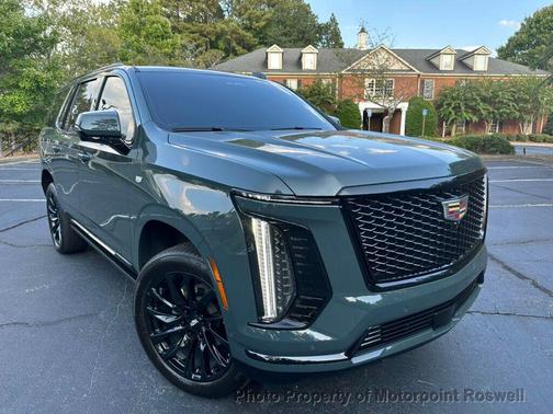 2025 Cadillac Escalade Sport Platinum