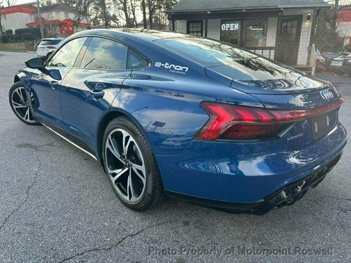 2022 Audi e-tron GT Prestige