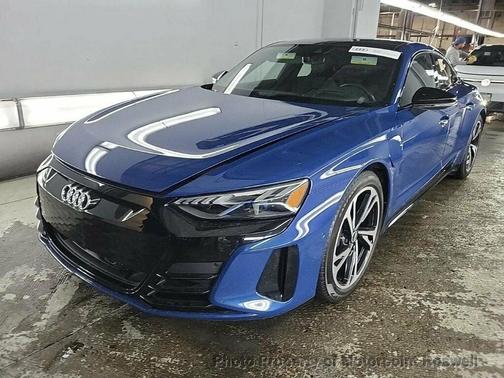 2022 Audi e-tron GT Prestige