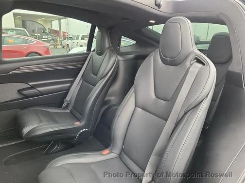 2024 Tesla Model X Long Range