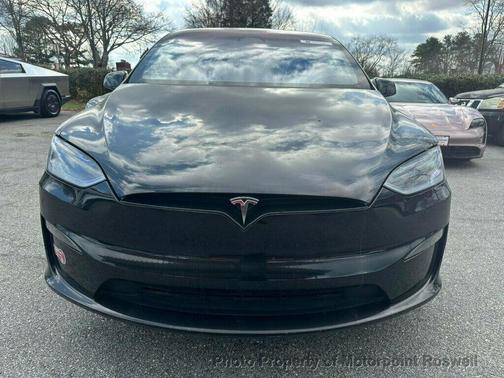 2024 Tesla Model X Long Range