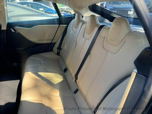 2013 Tesla Model S Performance