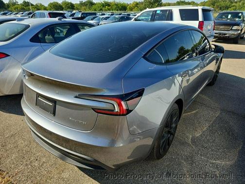 2025 Tesla Model 3 Long Range