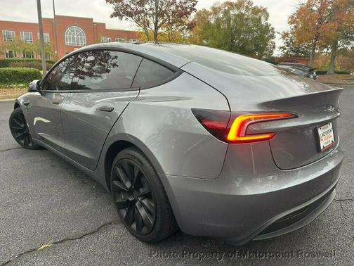 2025 Tesla Model 3 Long Range