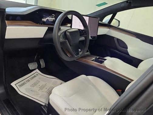 Pearl White Multi-Coat 2026 Tesla Model X All-Wheel Drive