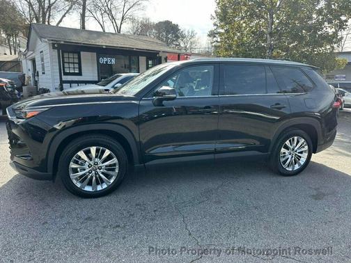 2024 Toyota Grand Highlander Platinum