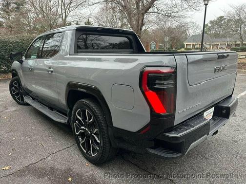 2024 GMC Sierra EV Denali Edition 1