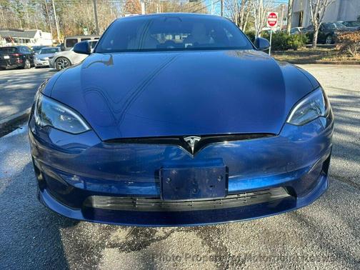2022 Tesla Model S Plaid