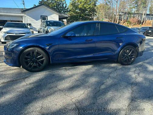 2022 Tesla Model S Plaid