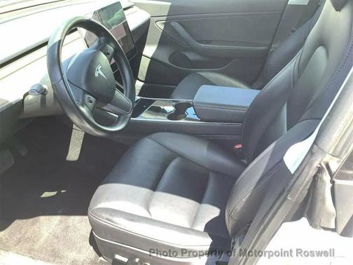 Pearl White Multi-Coat 2018 Tesla Model 3 Long Range