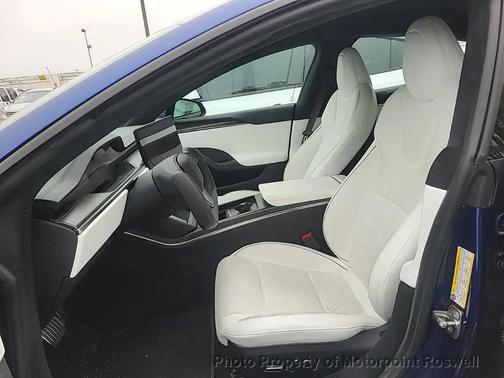 2023 Tesla Model S Plaid