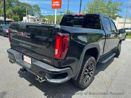 2022 GMC Sierra 1500 AT4