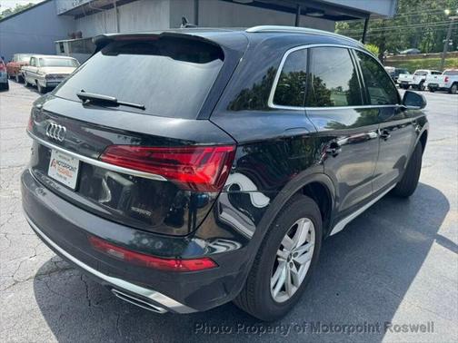 2022 Audi Q5 45 S line Premium