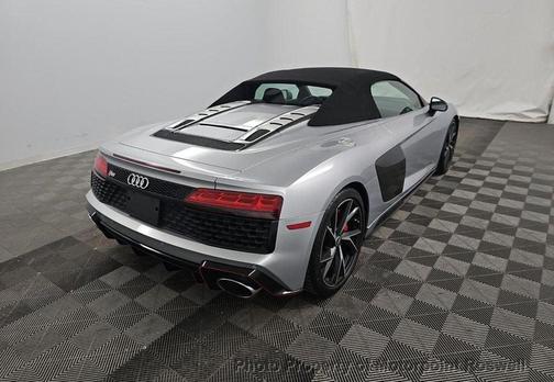 Florett Silver Metallic 2021 Audi R8 V10 RWD S tronic