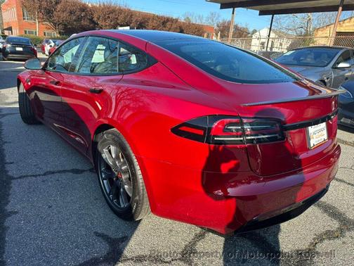 2024 Tesla Model S Plaid
