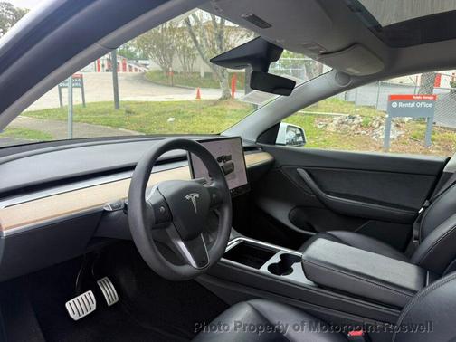 Pearl White Multi-Coat 2022 Tesla Model Y Performance Dual Motor All-Wheel Drive