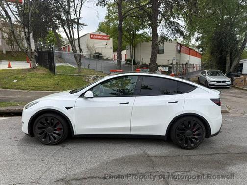 Pearl White Multi-Coat 2022 Tesla Model Y Performance Dual Motor All-Wheel Drive