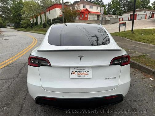 Pearl White Multi-Coat 2022 Tesla Model Y Performance Dual Motor All-Wheel Drive