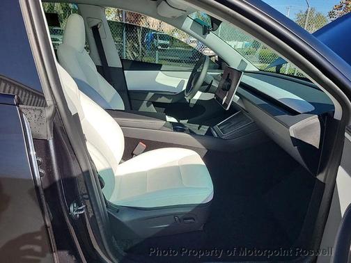 2026 Tesla Model Y Long Range AWD