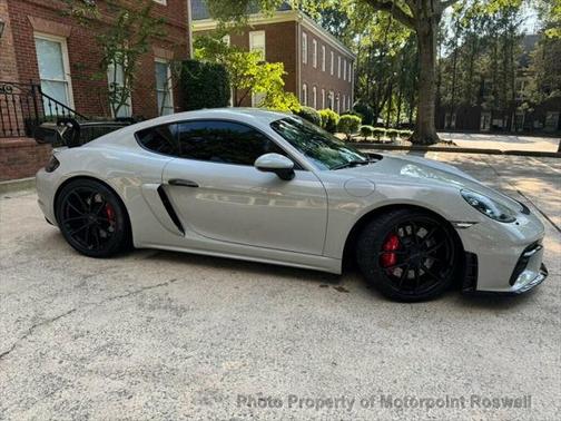 2021 Porsche 718 Cayman GT4