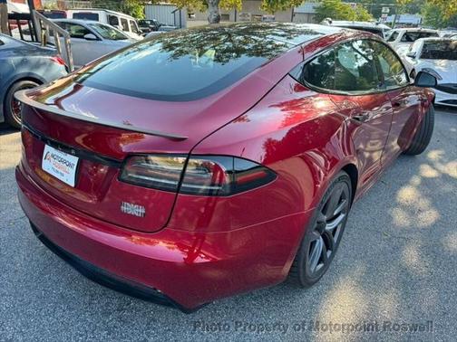 2025 Tesla Model S Plaid