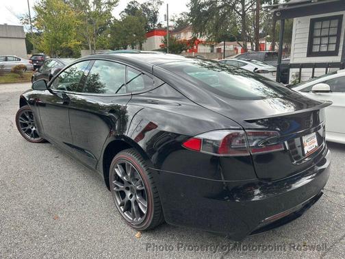 2021 Tesla Model S Plaid